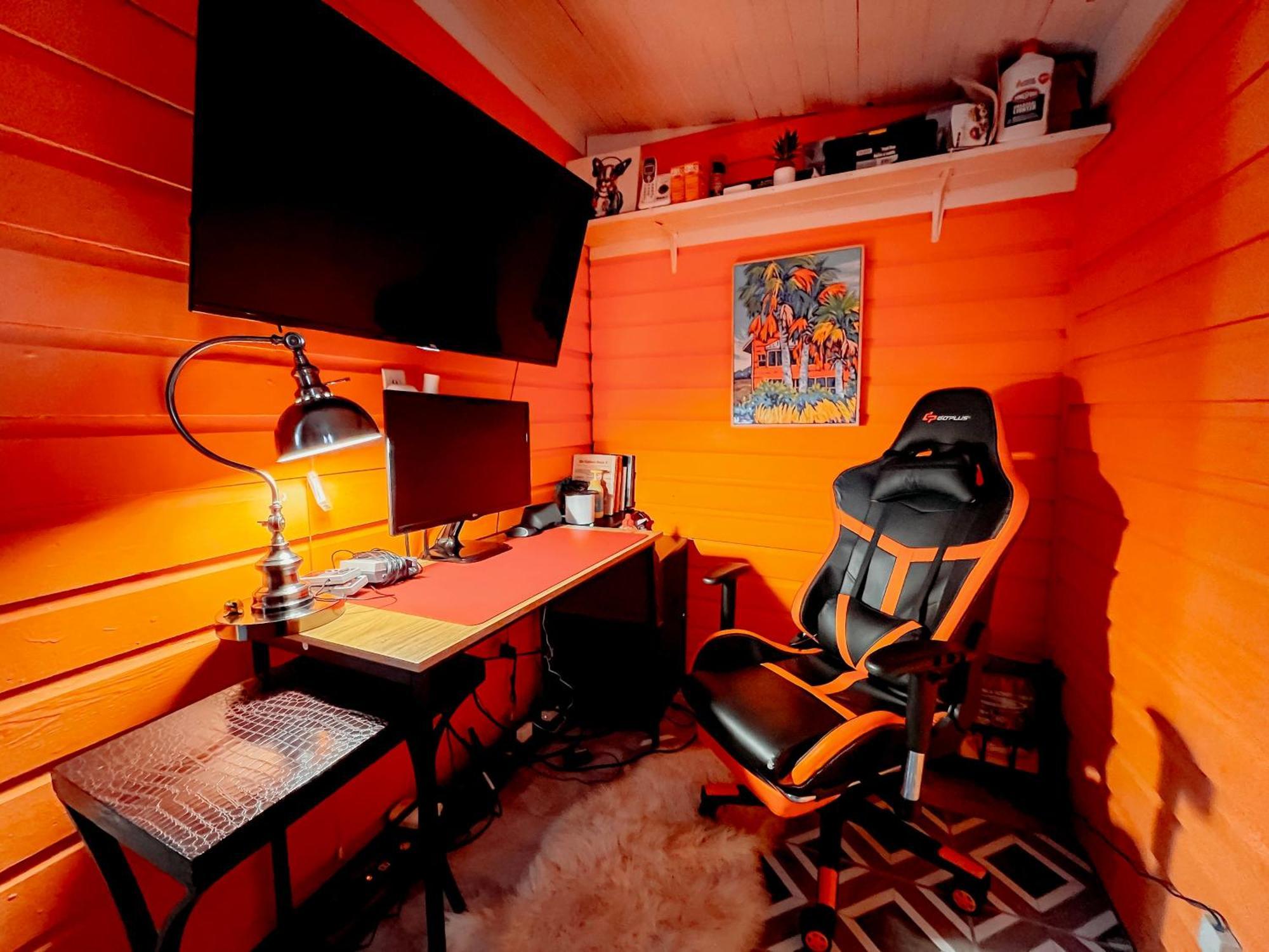 Giggling Creek Cottage - Bedjet! King Sized! Gazebo, 45 Acres, Arcades, Nintendo, More Henry Zewnętrze zdjęcie