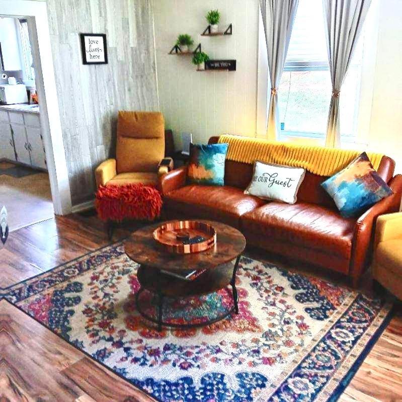 Giggling Creek Cottage - Bedjet! King Sized! Gazebo, 45 Acres, Arcades, Nintendo, More Henry Zewnętrze zdjęcie